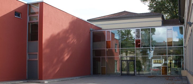 fassade grundschule osterholz - pfosten-riegel-konstruktion